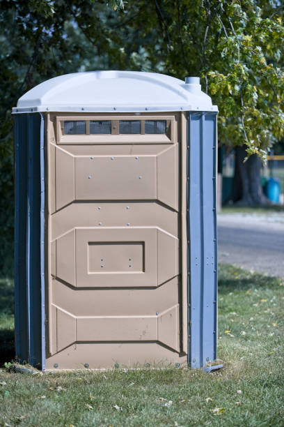 Best Porta potty rental near me  in Clendon, AR